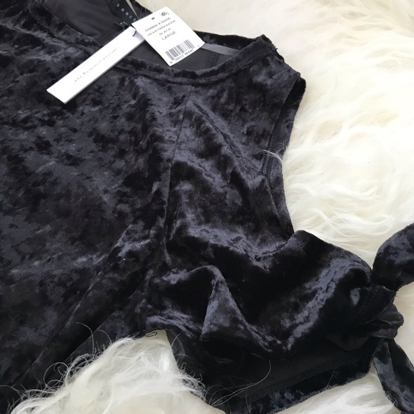 SANCTUARY Night Slayer Velvet Cold Shoulder Dress - Picture 6 of 8